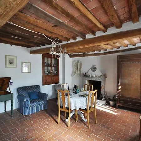 Casina Dell'alloro * Capannori
