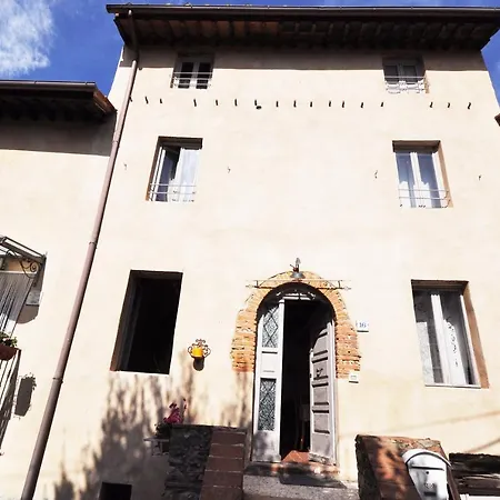 Holiday home Casina Dell'alloro Capannori