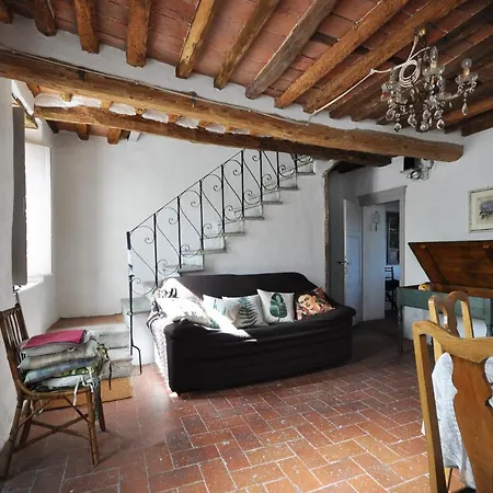 Holiday home Casina Dell'alloro